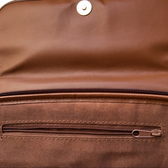 Vintage-look Rosetti “everything” accordion bag!💼 - Picture 8 of 8